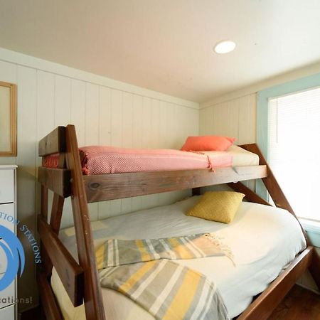 G 1St Floor Main Street Cottage 默特尔比奇 外观 照片